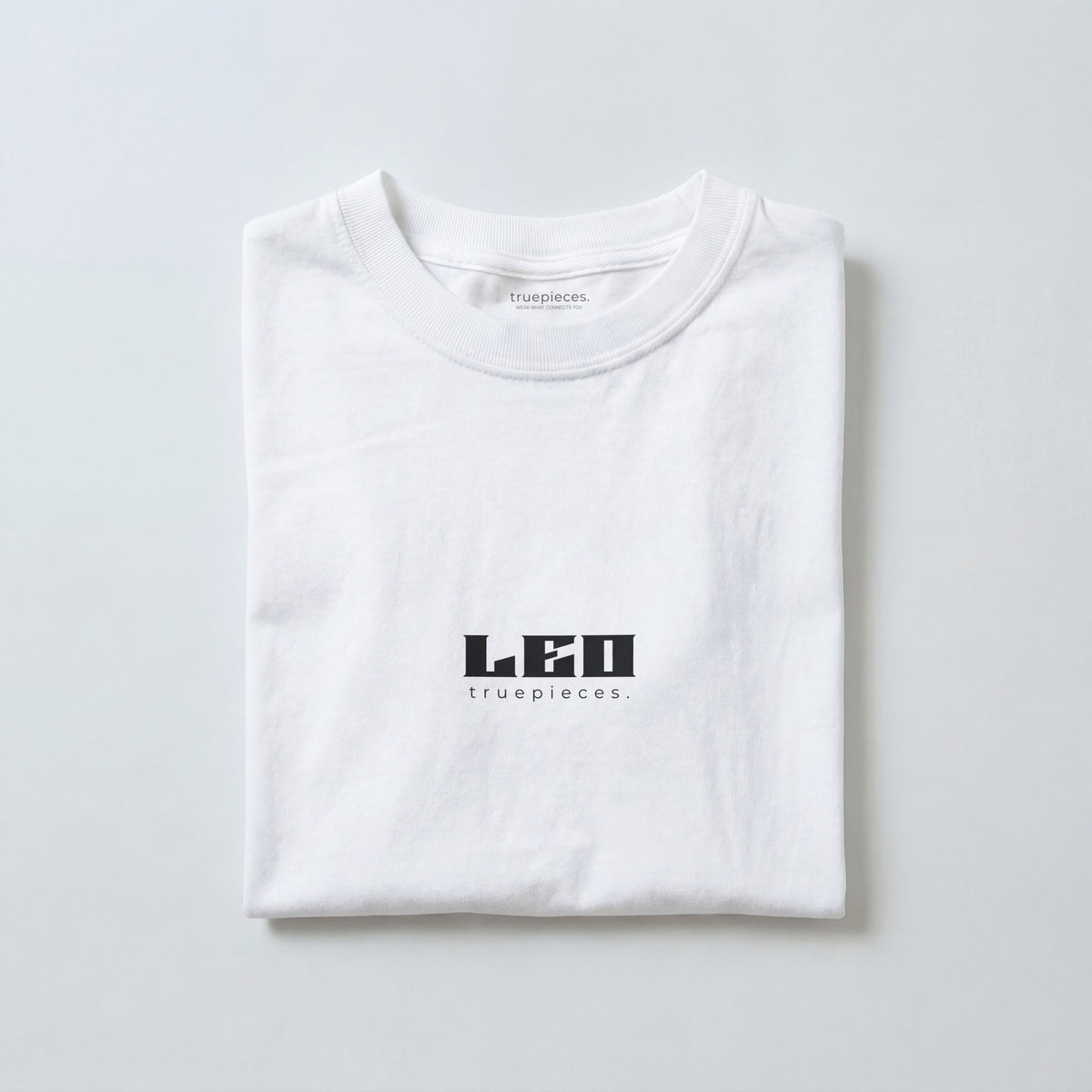 LÖWE T-Shirt - [Essential Edition]